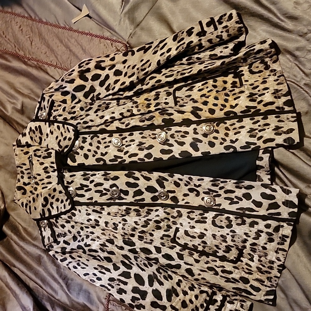 Like New Leopard Coat